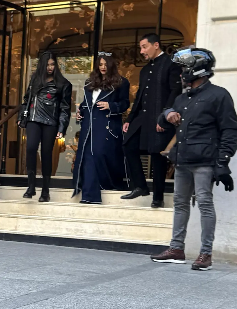 Sortie d'hôtel encadrée